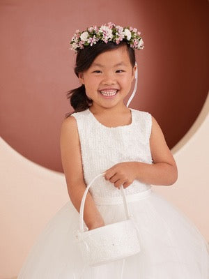 FLOWER GIRL ACCESSORIES