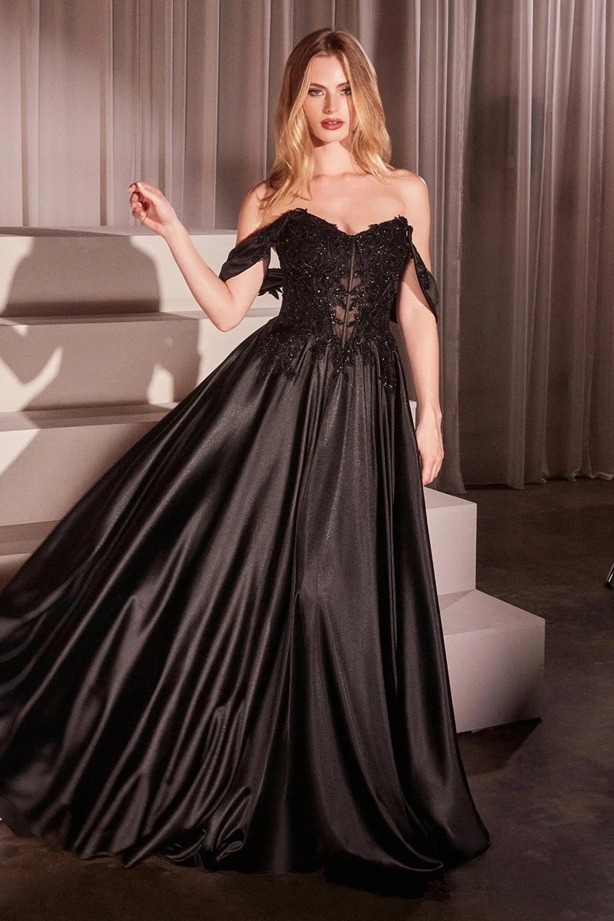 NATIKA DRESS