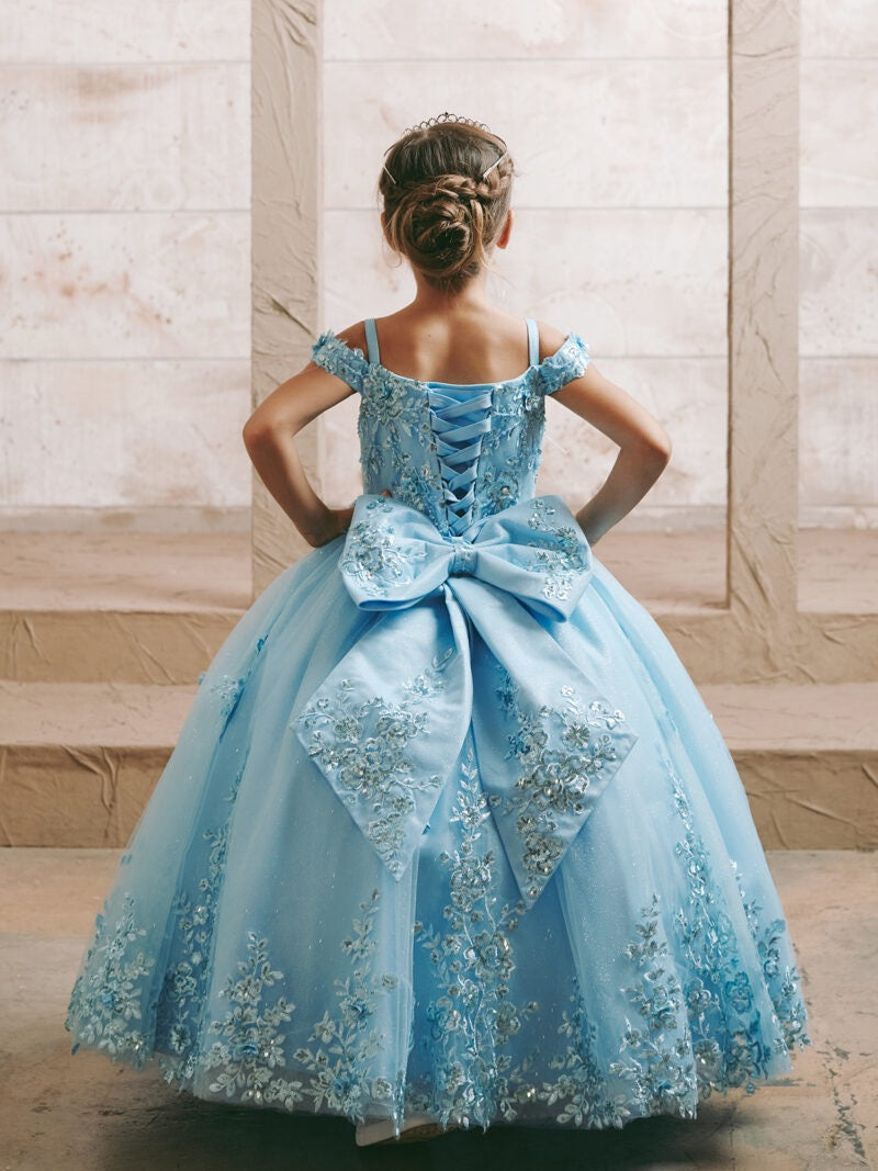 PAGENT / MINI QUINCEANRA DRESESS