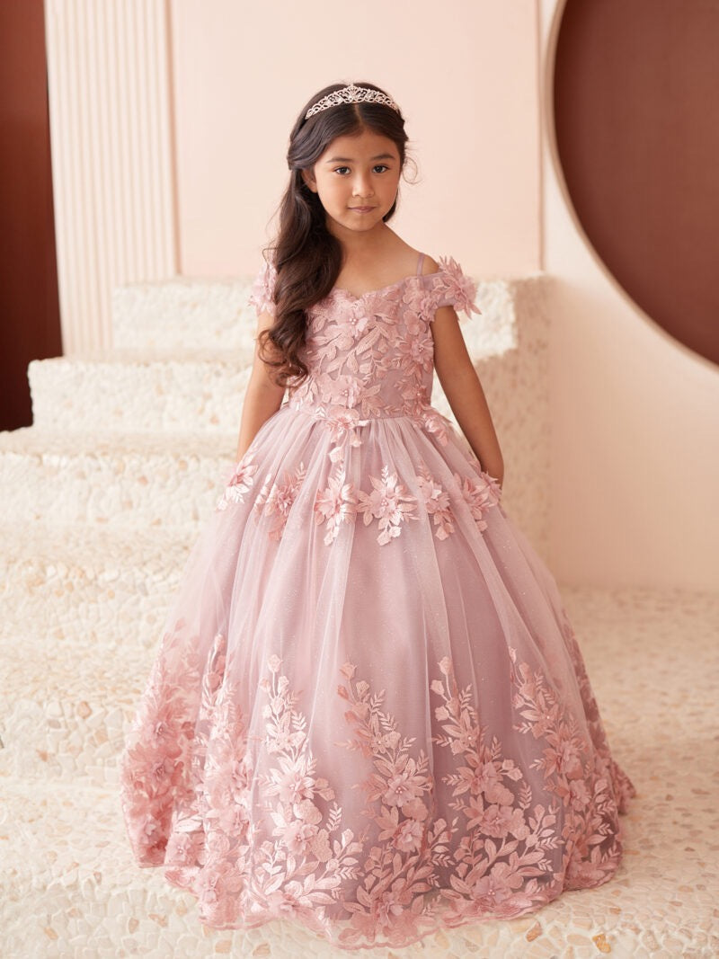 PAGENT / MINI QUINCEANRA DRESESS