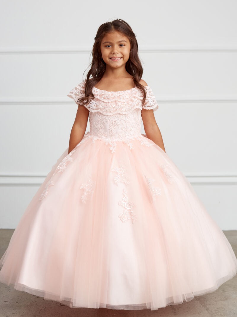 PAGENT / MINI QUINCEANRA DRESESS