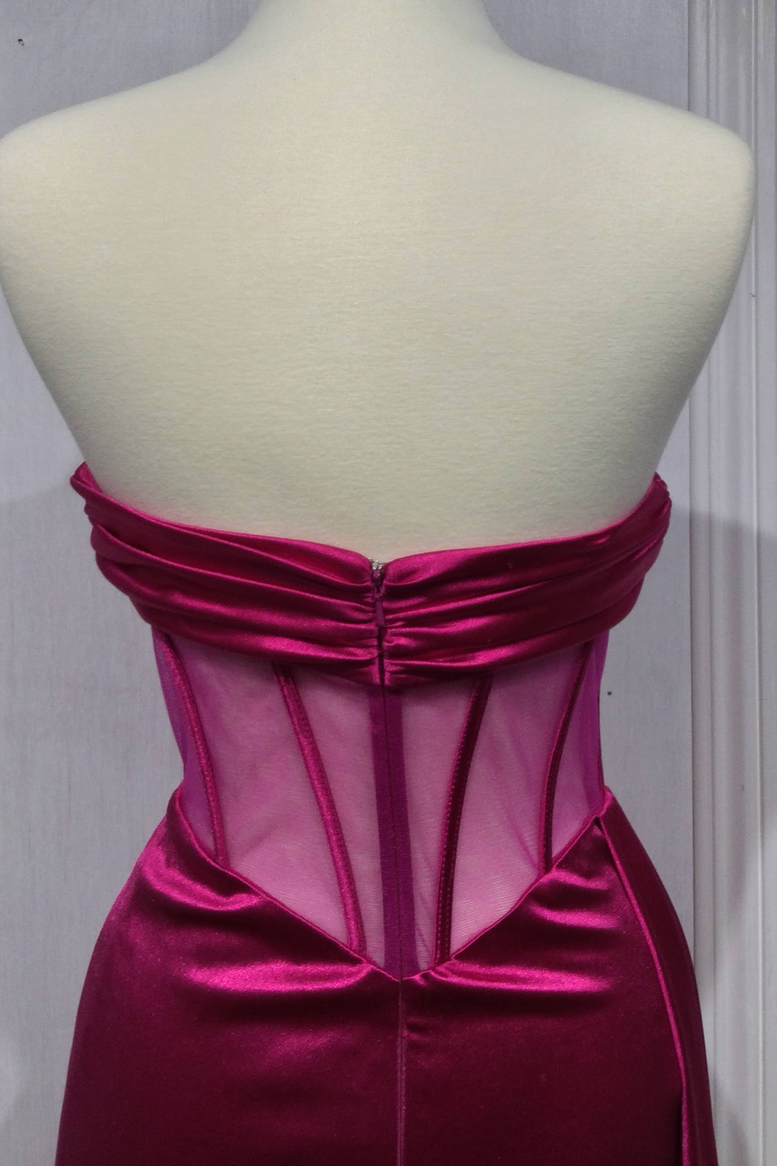 SATIN STRAPLESS CORSET GOWN